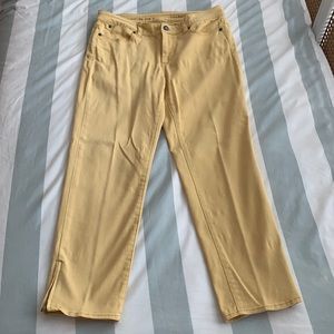 Talbots Yellow Cropped Jeans Size 6